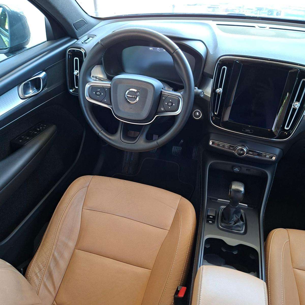 volvo-xc40-2019-gasolina-1477cc