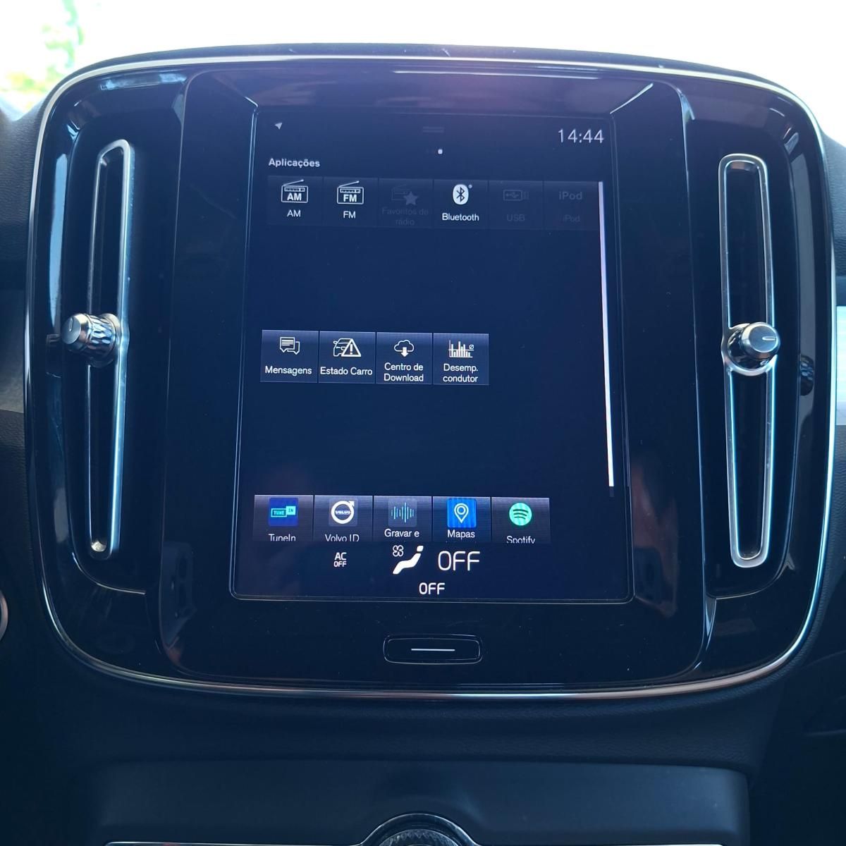 volvo-xc40-2019-gasolina-1477cc