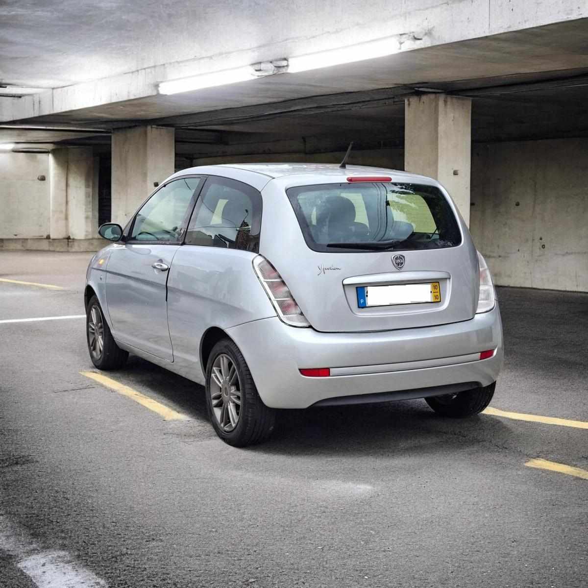 lancia-ypsilon-2010-gasolina-1242cc