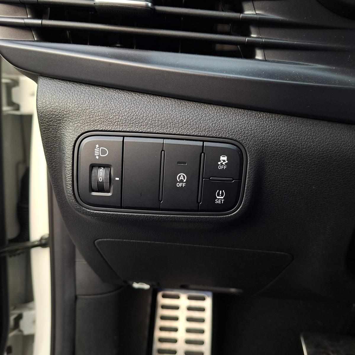 hyundai-bayon-2023-gasolina-998cc