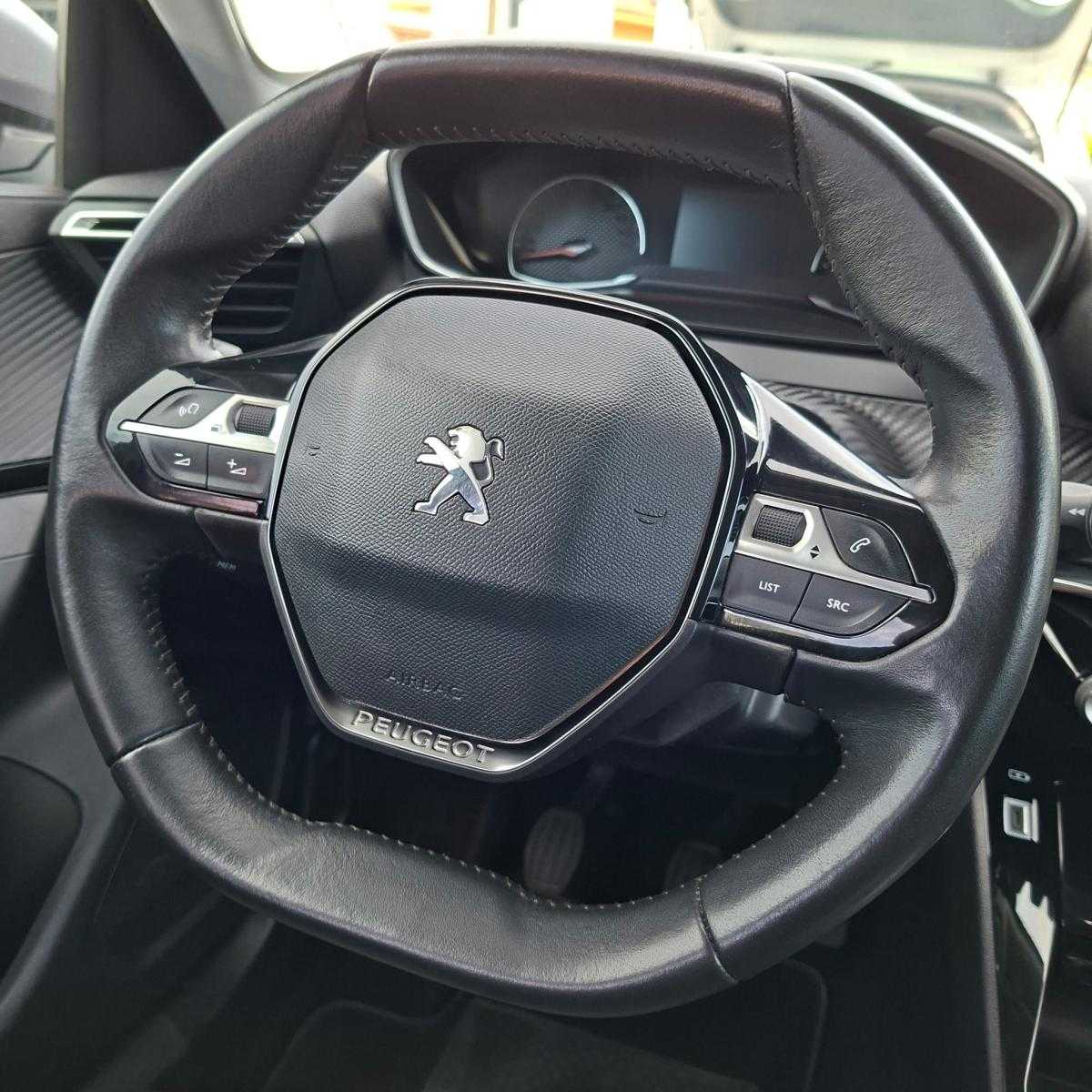 peugeot-2008-2021-diesel-1499cc