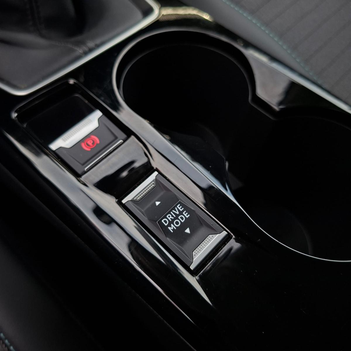 peugeot-2008-2021-diesel-1499cc