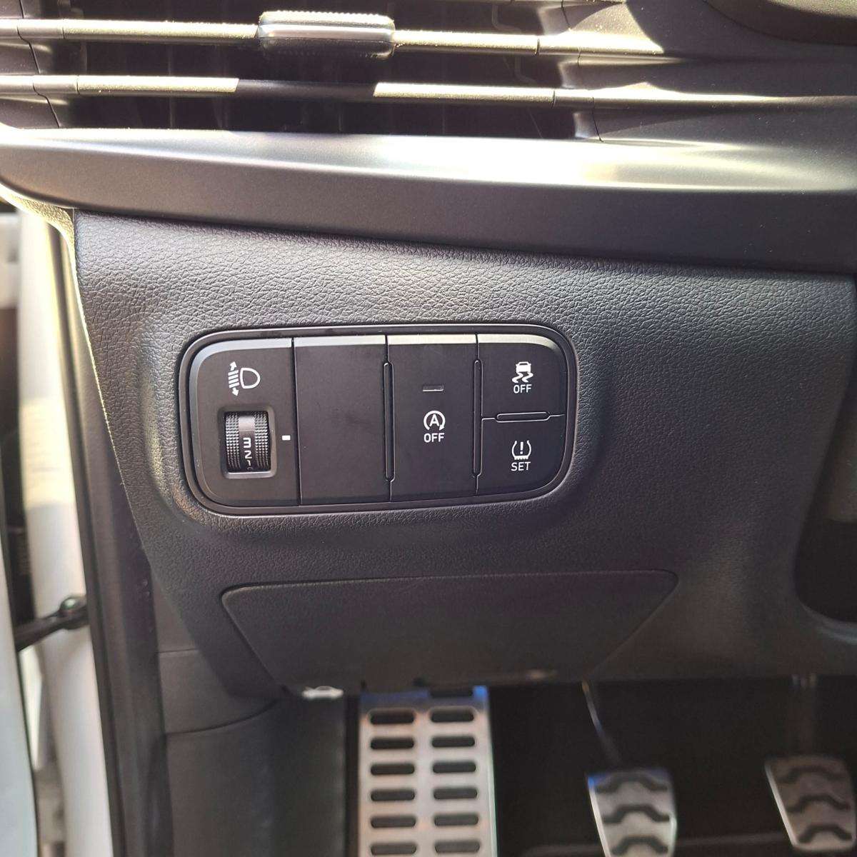 hyundai-bayon-2023-gasolina-998cc