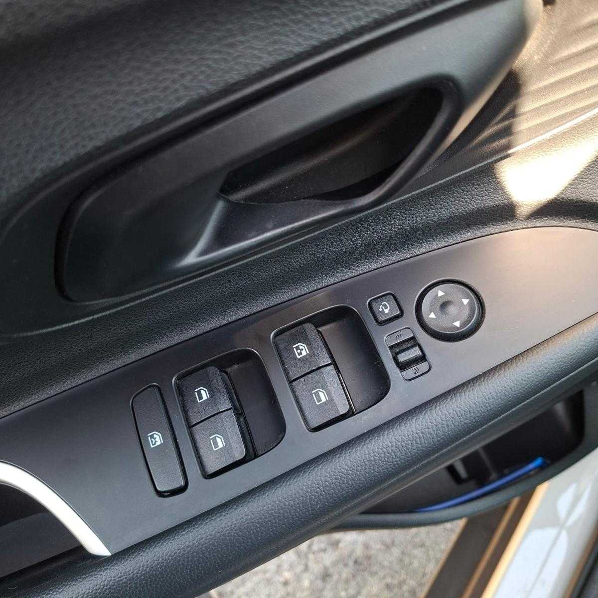 hyundai-bayon-2023-gasolina-998cc