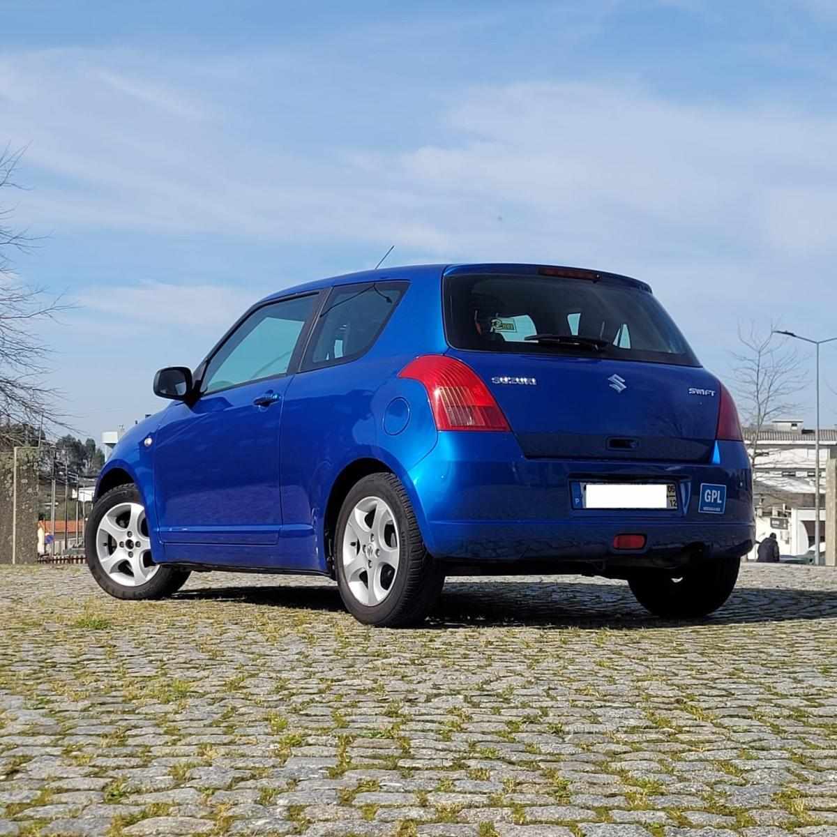 suzuki-swift-2005-gpl-1328cc