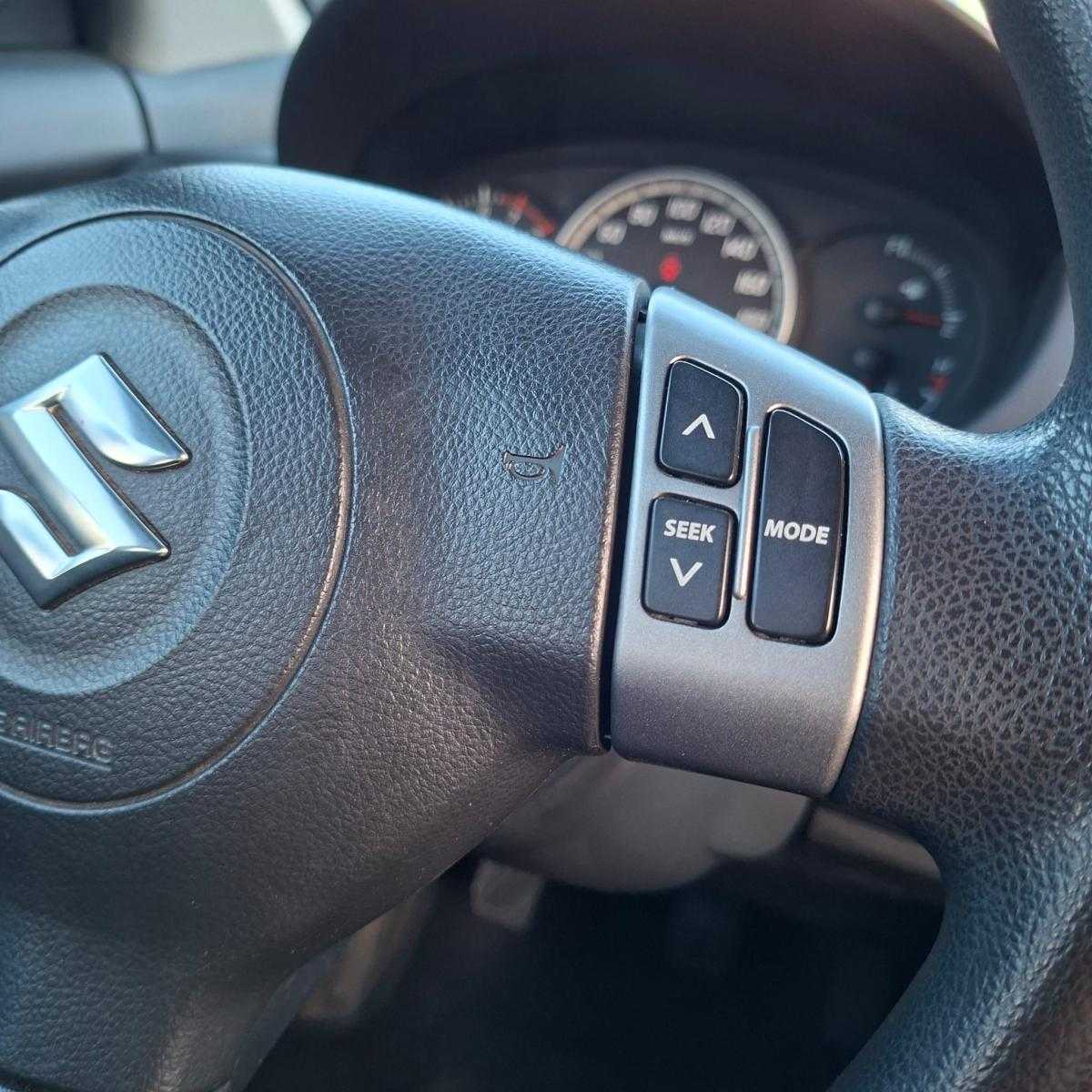 suzuki-swift-2005-gpl-1328cc