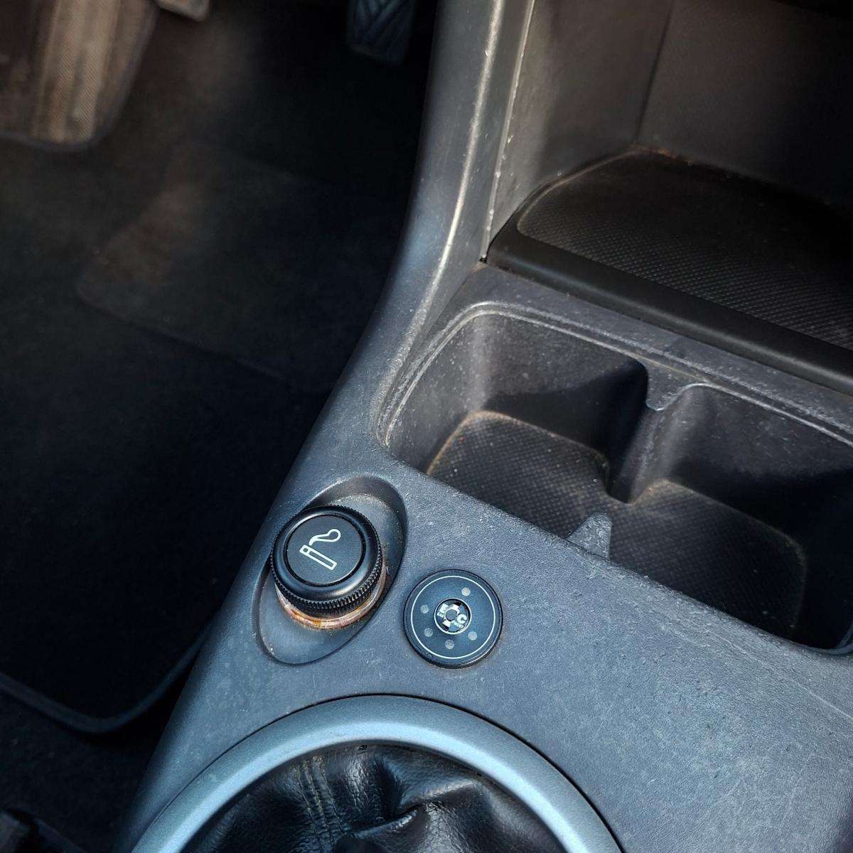 suzuki-swift-2005-gpl-1328cc