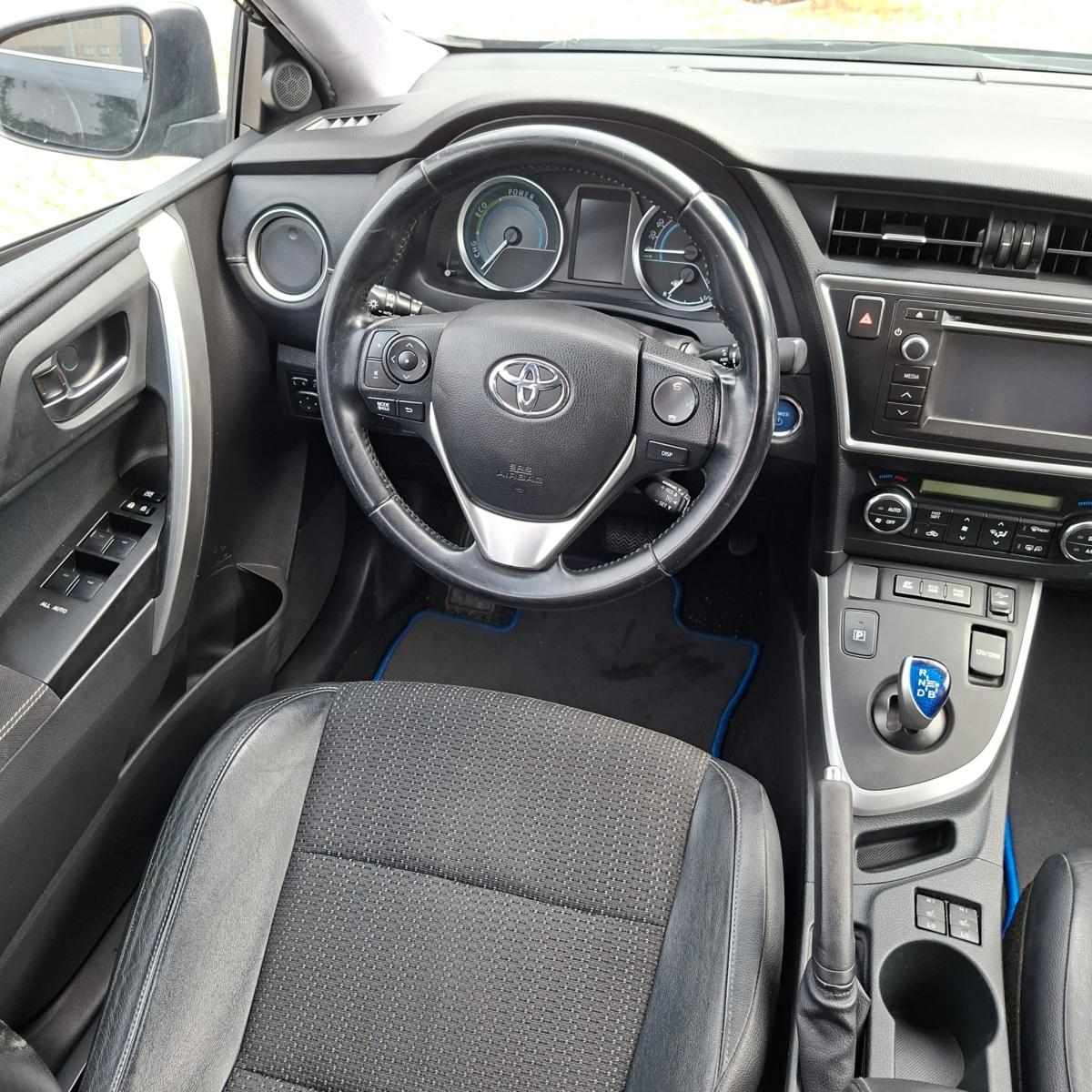 toyota-auris-2014-hibrido-a-gasolina-1798cc