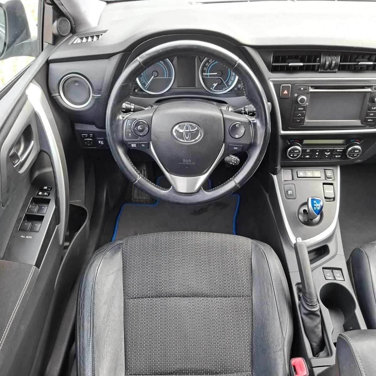 toyota-auris-2014-hibrido-a-gasolina-1798cc