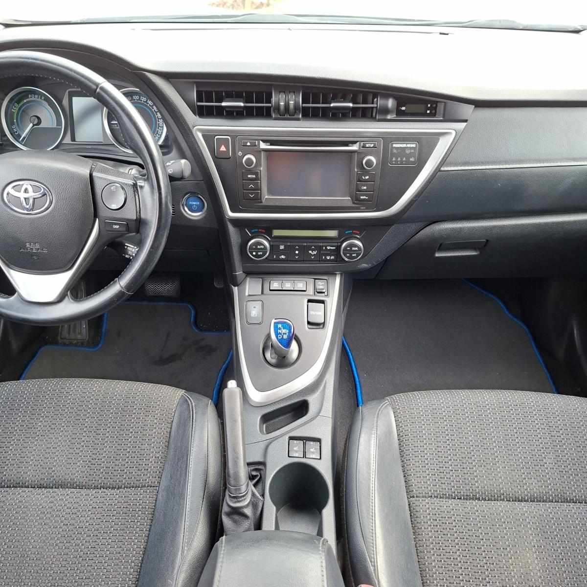 toyota-auris-2014-hibrido-a-gasolina-1798cc