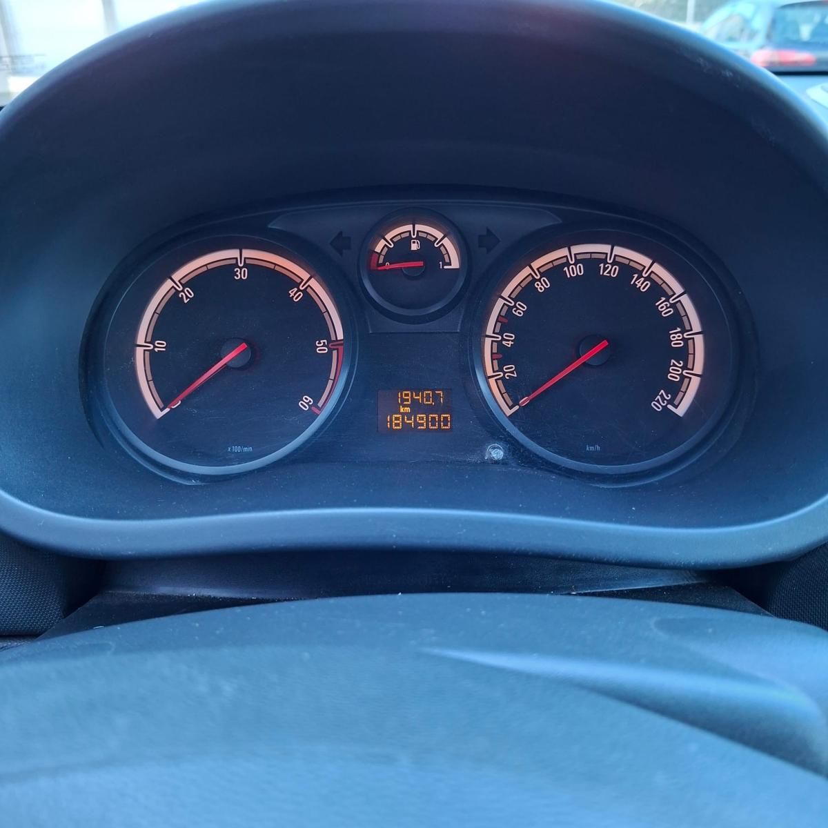 opel-corsa-2008-diesel-1248cc