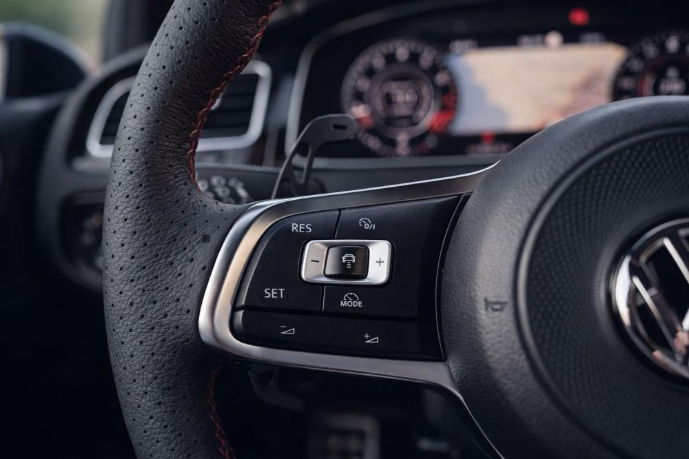 volkswagen-golf-2018-gasolina-1984cc