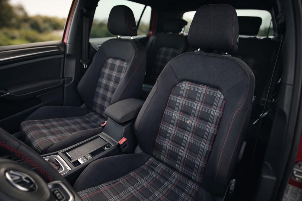 volkswagen-golf-2018-gasolina-1984cc