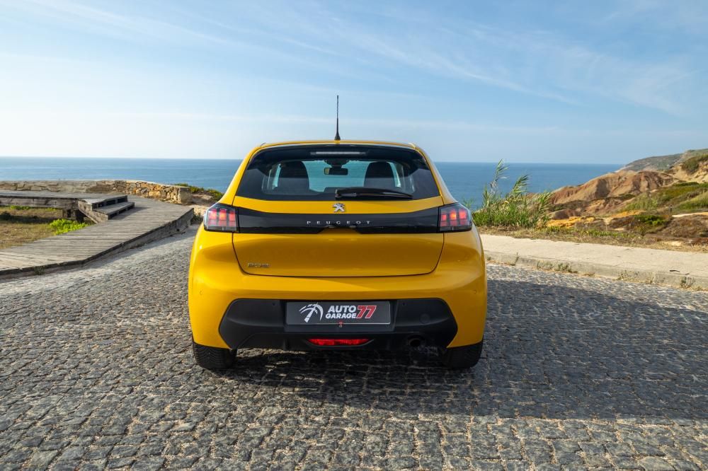 peugeot-208-2021-diesel-1499cc