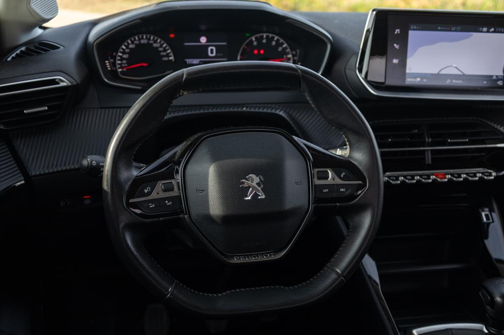 peugeot-208-2021-diesel-1499cc