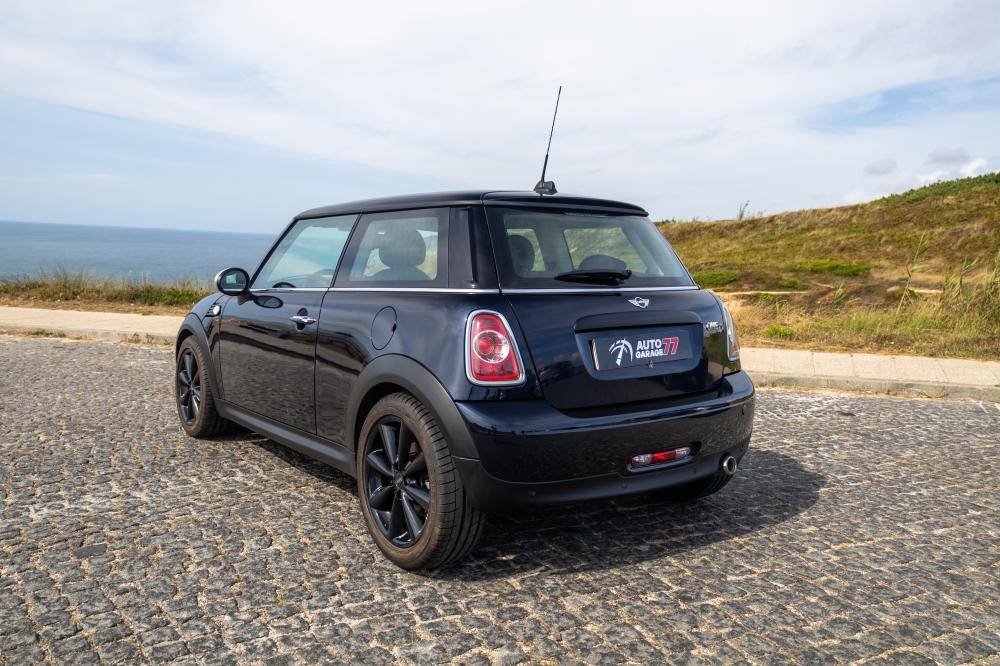 mini-hatch-2013-diesel-1598cc