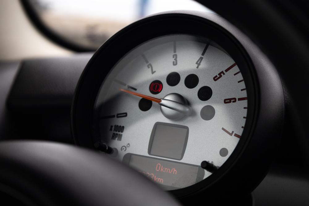 mini-hatch-2013-diesel-1598cc