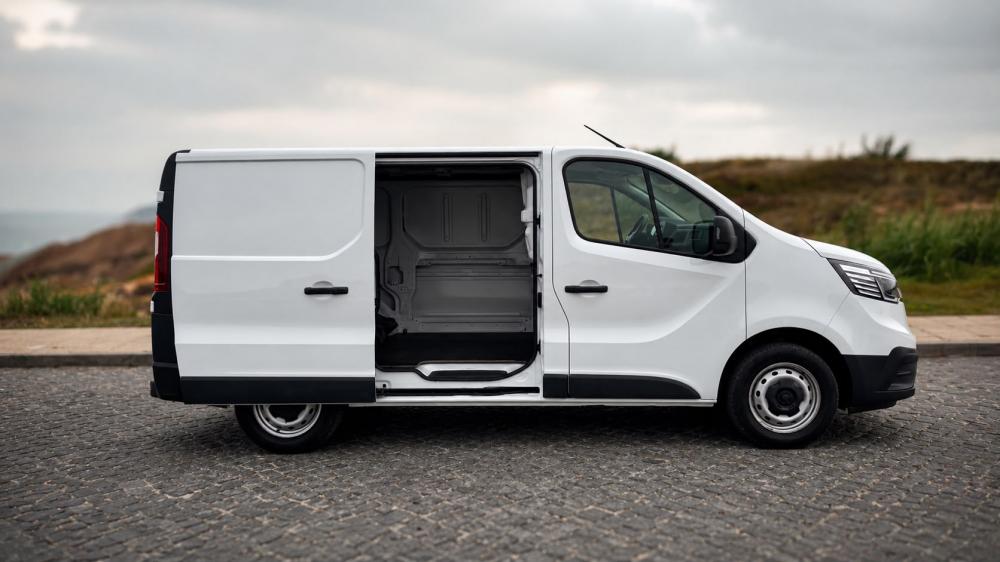 renault-trafic-2023-diesel-0cc
