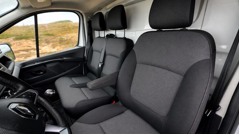 renault-trafic-2023-diesel-0cc