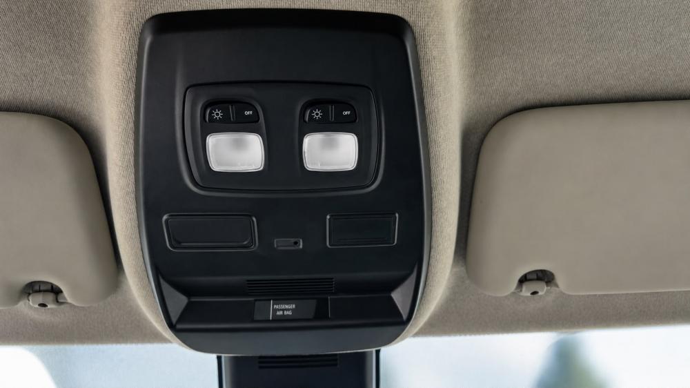 renault-trafic-2023-diesel-0cc
