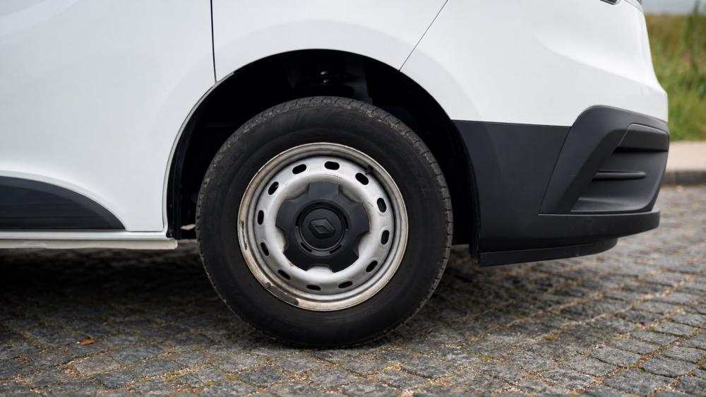 renault-trafic-2023-diesel-0cc