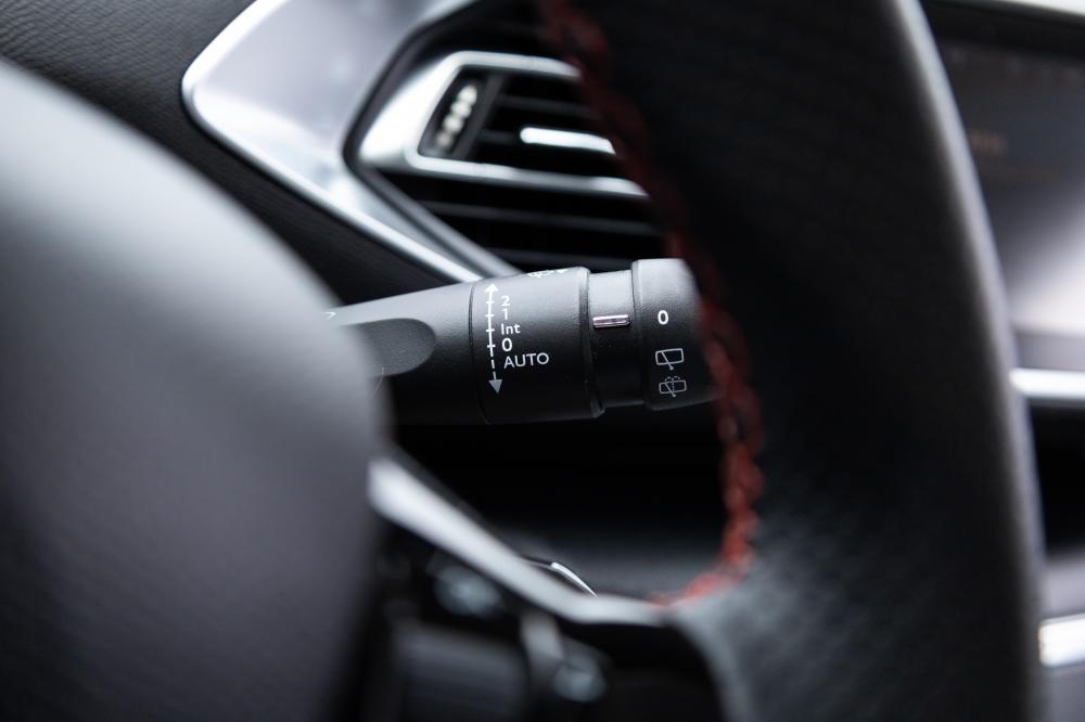 peugeot-308-2019-diesel-1499cc