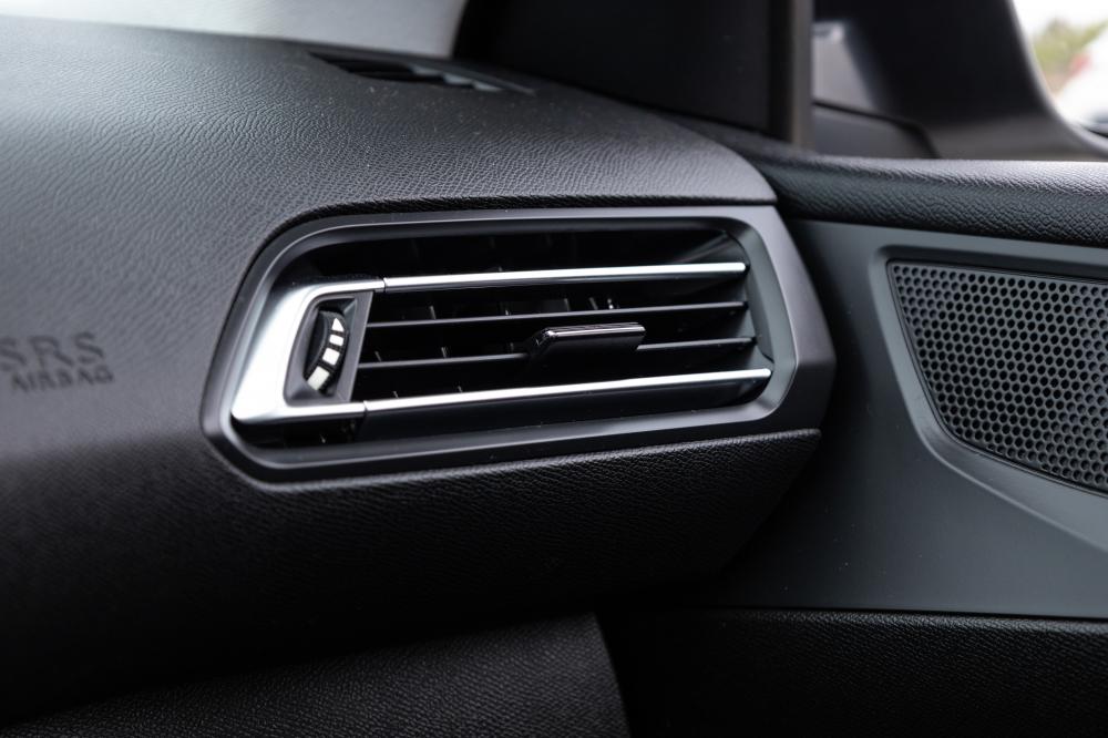 peugeot-308-2019-diesel-1499cc