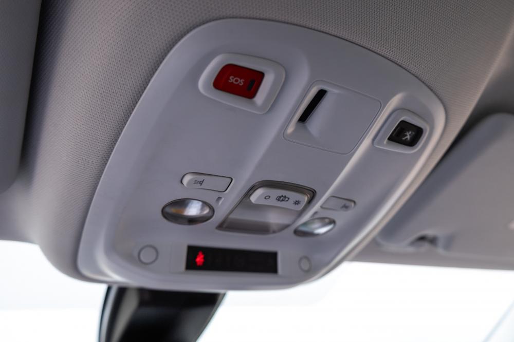 peugeot-308-2019-diesel-1499cc