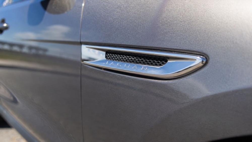 jaguar-f-pace-2016-diesel-1999cc