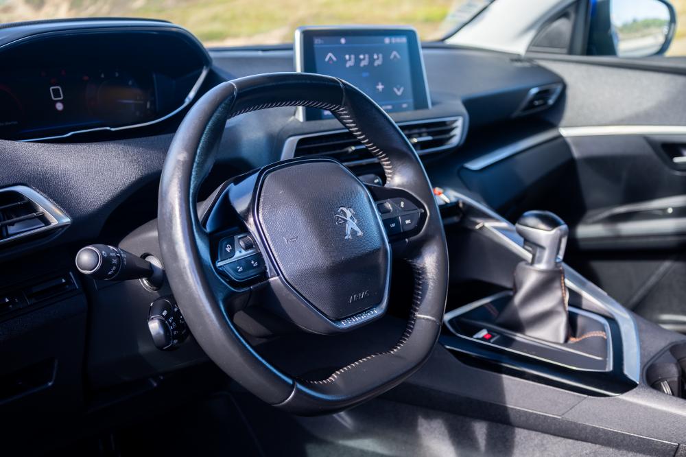 peugeot-3008-2019-diesel-1499cc