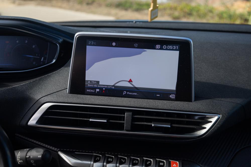 peugeot-3008-2019-diesel-1499cc