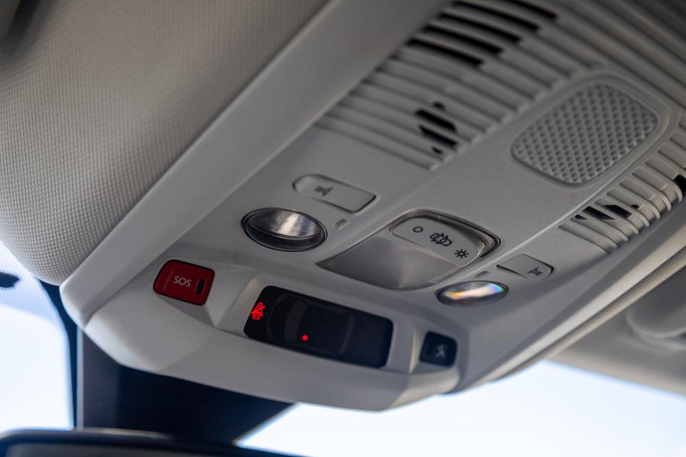 peugeot-3008-2019-diesel-1499cc