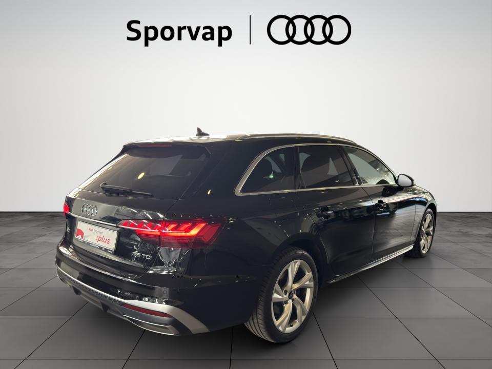 audi-a4-2024-diesel-1968cc