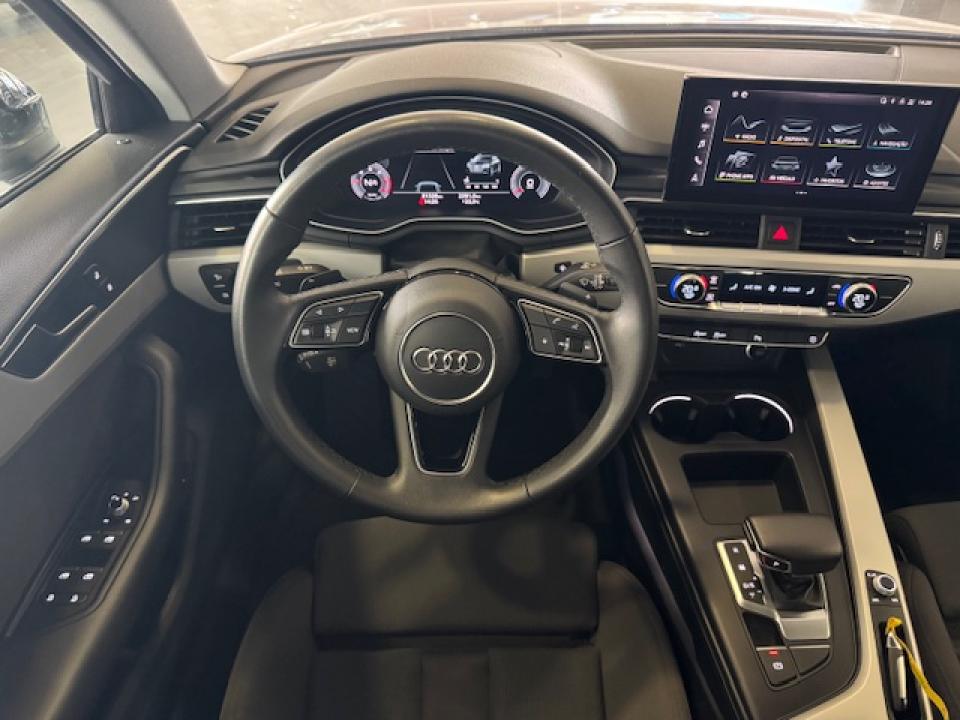 audi-a4-2024-diesel-1968cc