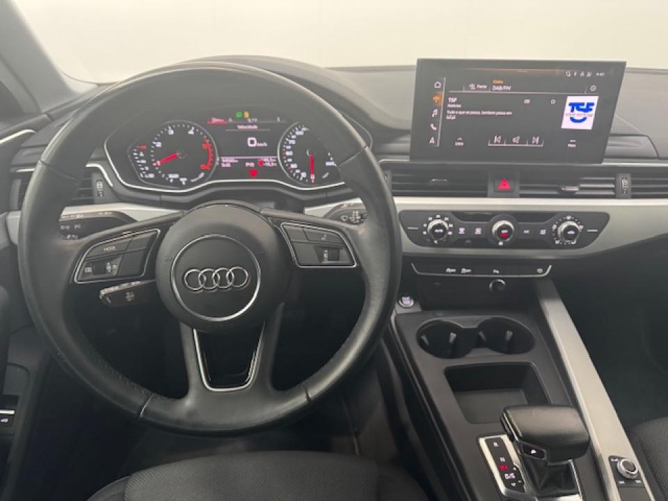 audi-a4-2021-diesel-1968cc