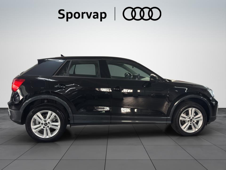 audi-q2-2024-gasolina-999cc