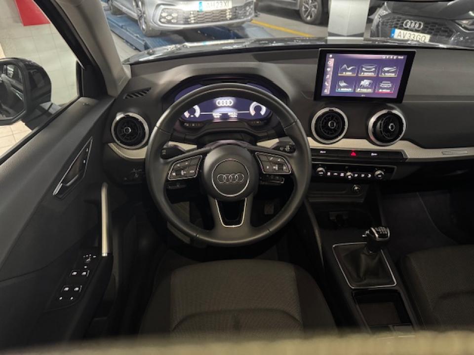 audi-q2-2024-gasolina-999cc