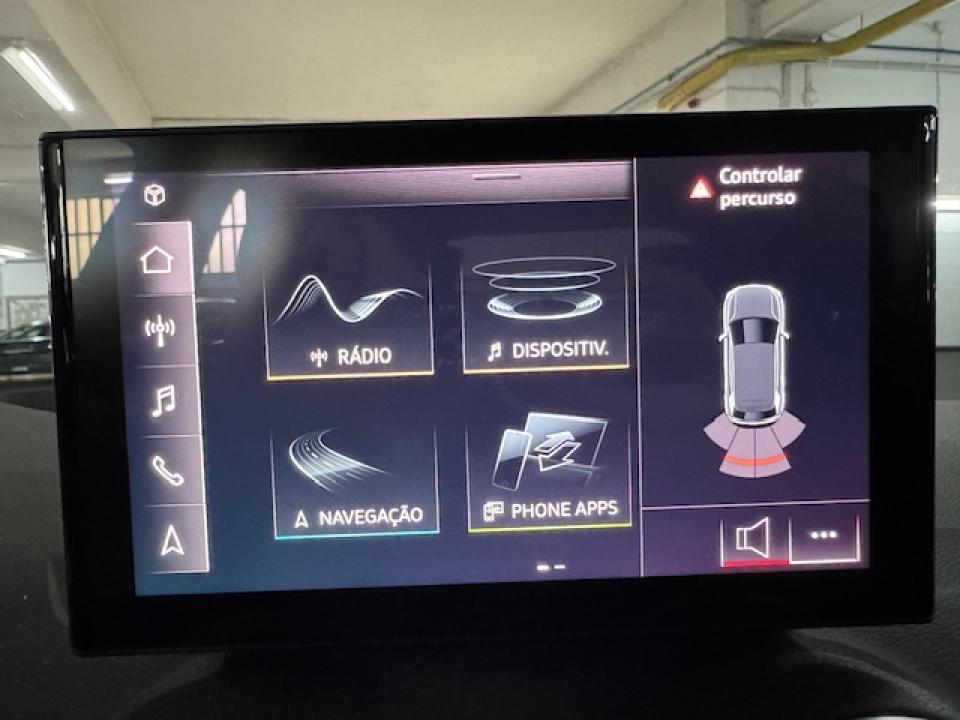 audi-q2-2024-gasolina-999cc