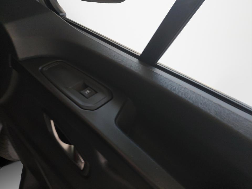 nissan-primastar-2025-diesel-1997cc