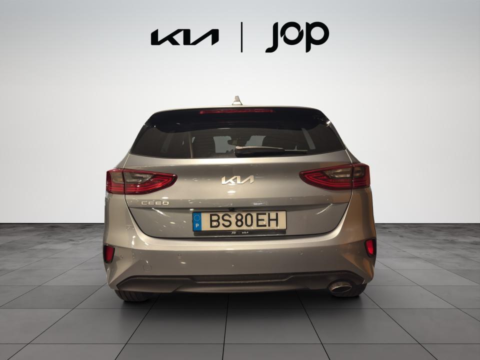 kia-ceed-2025-gasolina-998cc