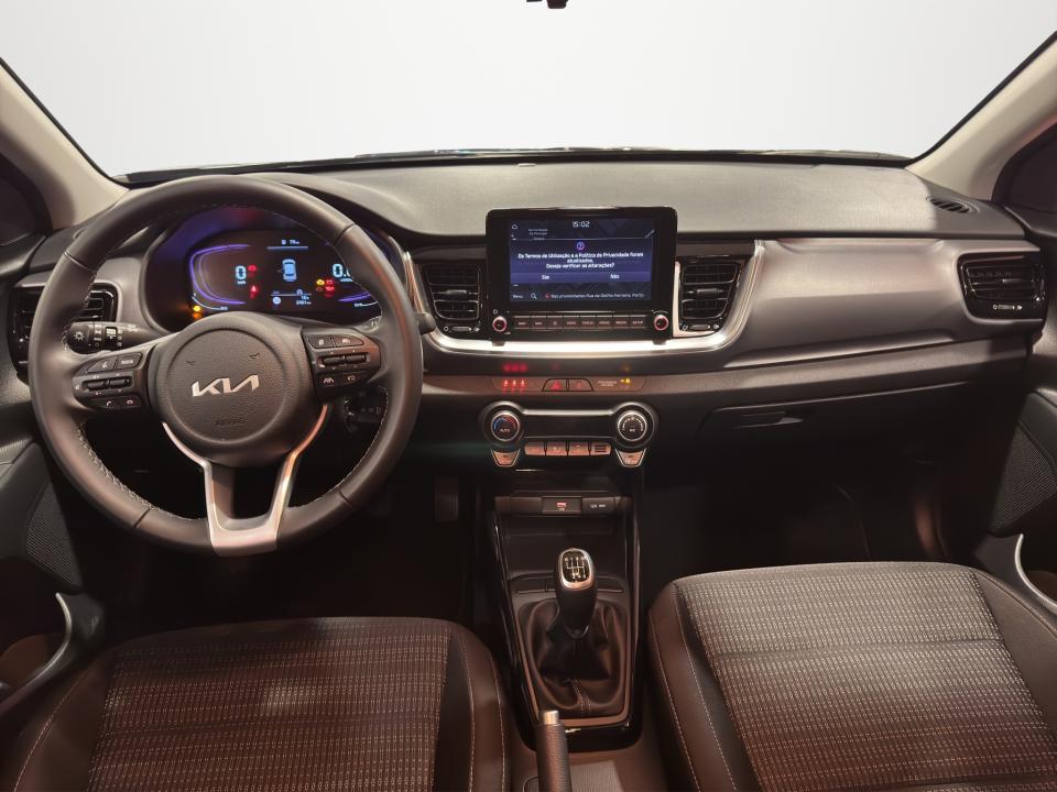 kia-stonic-2025-gasolina-998cc
