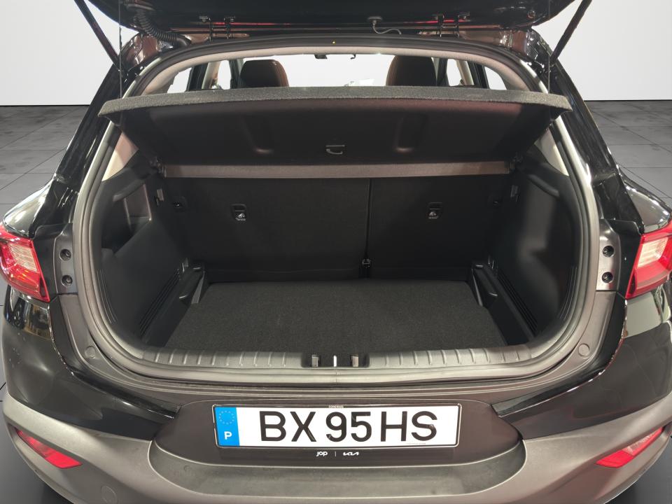 kia-stonic-2025-gasolina-998cc