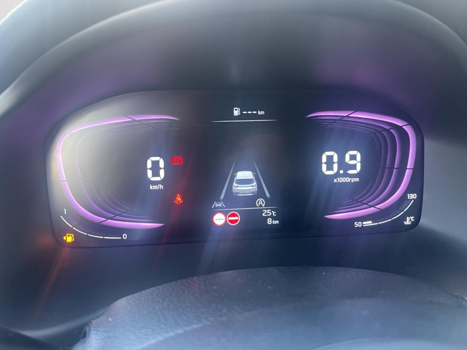 kia-stonic-2025-gasolina-998cc