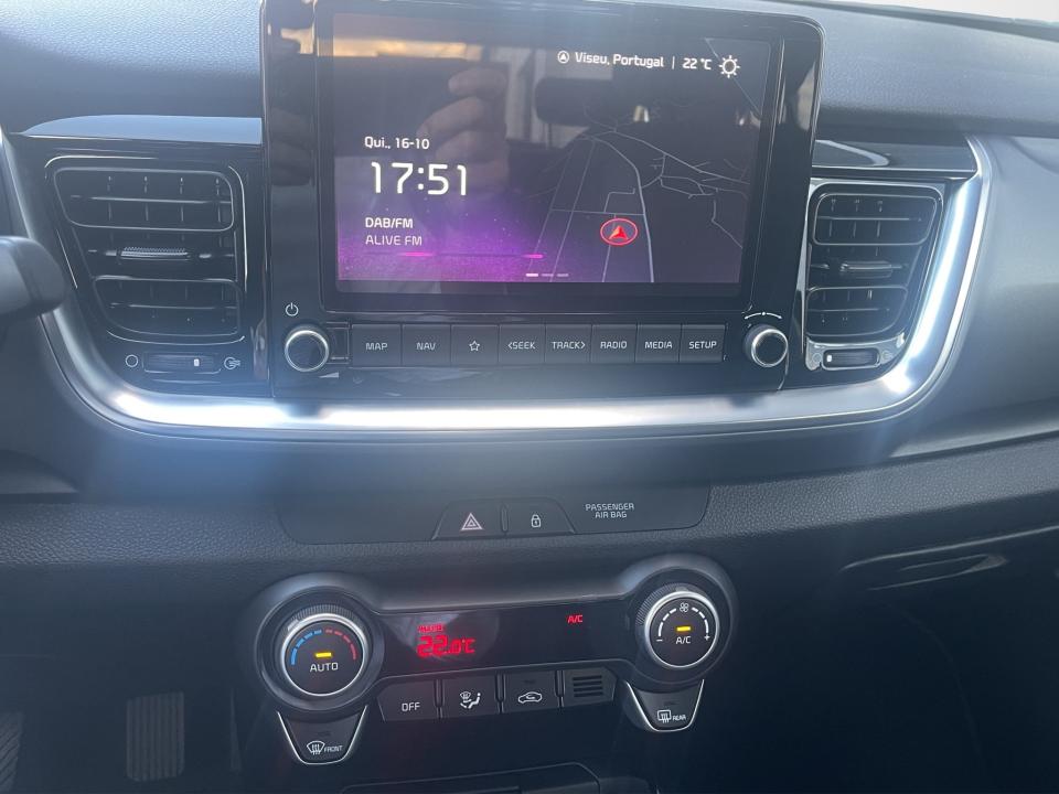 kia-stonic-2025-gasolina-998cc