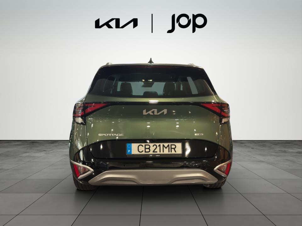 kia-sportage-2025-hibrido-1598cc