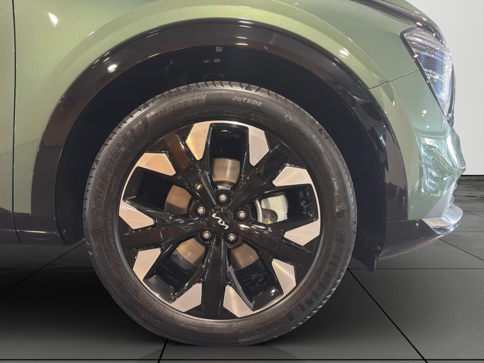 kia-sportage-2025-hibrido-1598cc