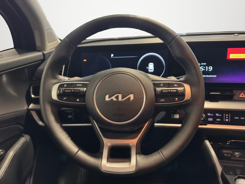 kia-sportage-2025-hibrido-1598cc