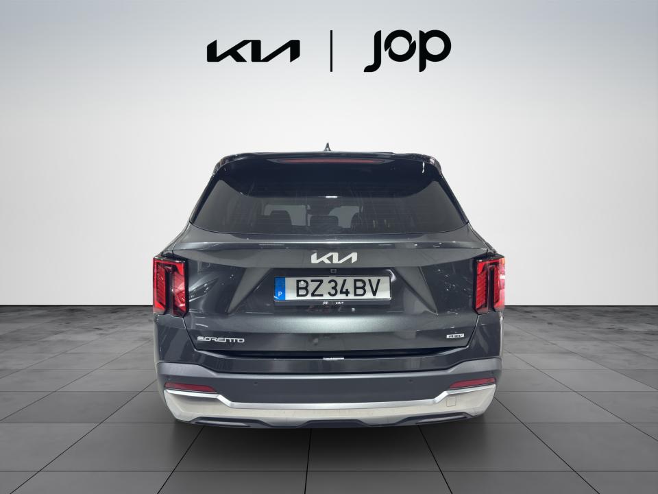 kia-sorento-2025-hibrido-1598cc