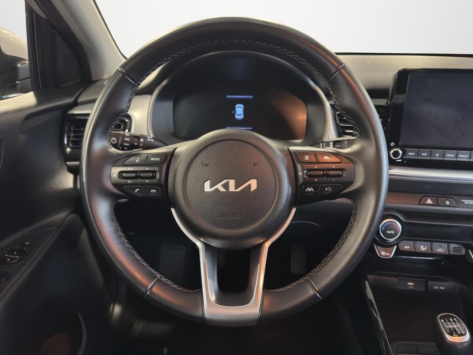 kia-stonic-2024-gasolina-998cc