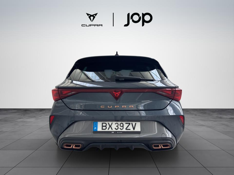cupra-leon-2025-hibrido-1498cc